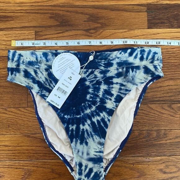 PillyQ Tie Dye Swim Bottom Medium - Picture 4 of 7